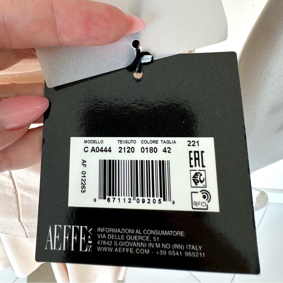 NWT!!! PHILOSOPHY by Lorenzo Serafini dress size 6 US or 42 IT Retail 2750$ - Picture 12 of 13